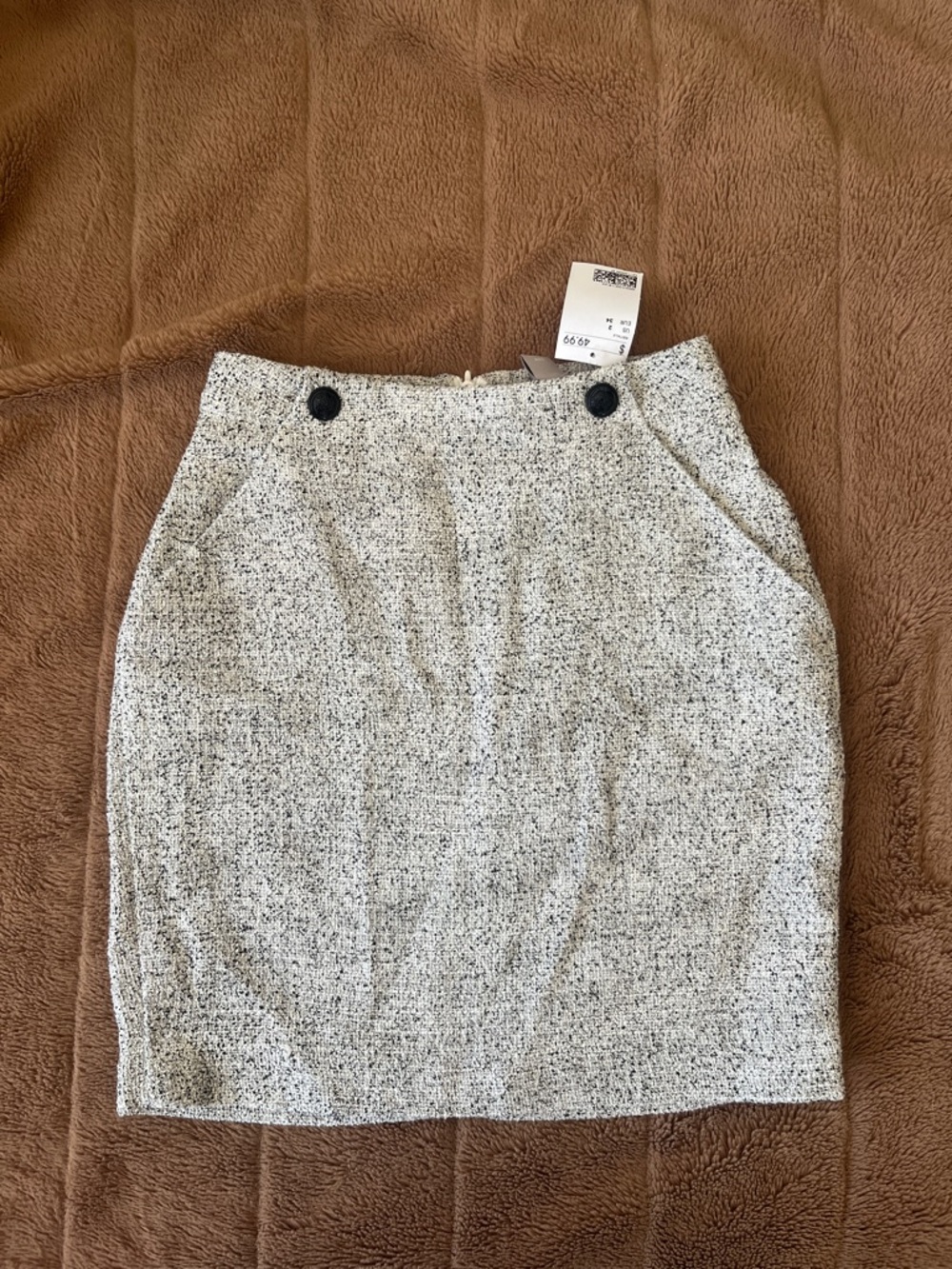 H&M Tweed Pencil Skirt in Light Gray and Black